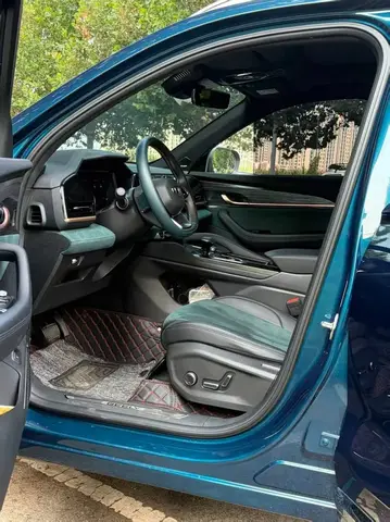 GEELY MONJARO 2023