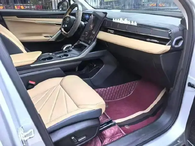 GEELY BOYUE L 2023