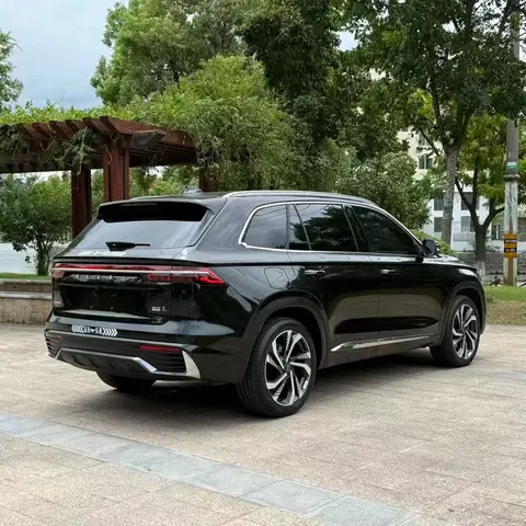 GEELY MONJARO 2022