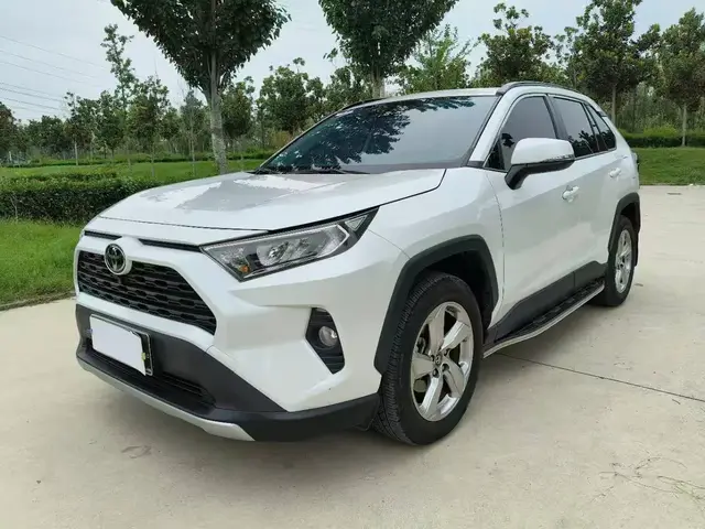 TOYOTA RAV4 2WD 2021