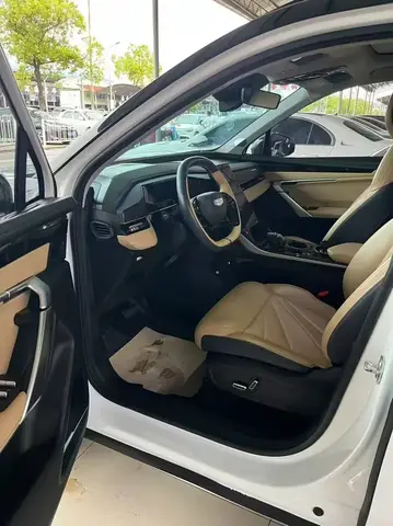 GEELY BOYUE L 2023