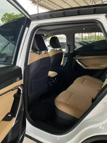 GEELY BOYUE L 2023