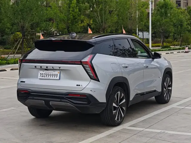 GEELY BOYUE L 2022