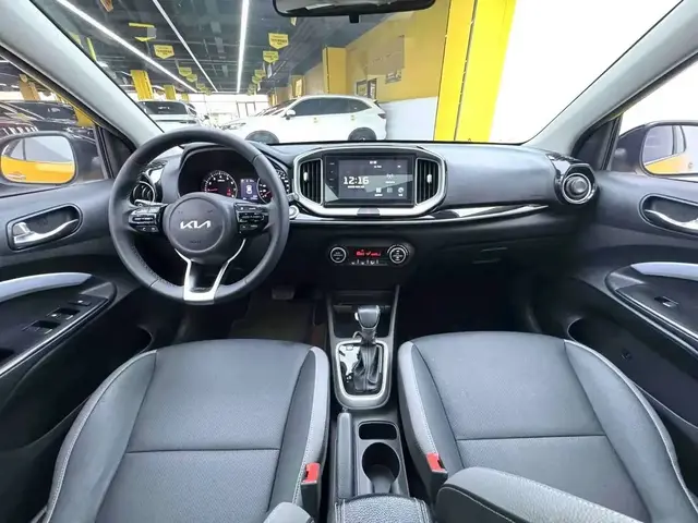 KIA KX 2022