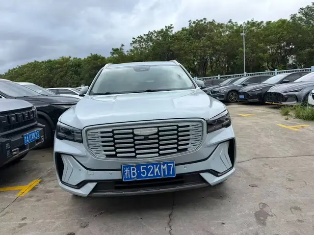 GEELY MONJARO THOR HI-X 2022
