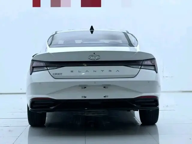HYUNDAI ELANTRA 2022