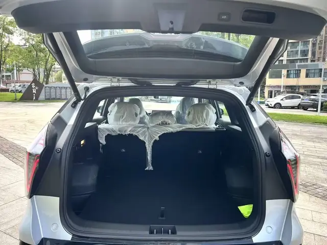 GEELY BOYUE L 2025
