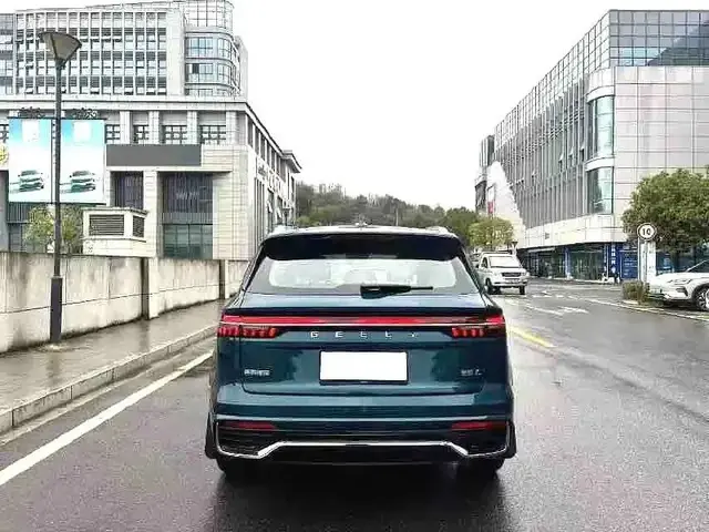 GEELY MONJARO 2022