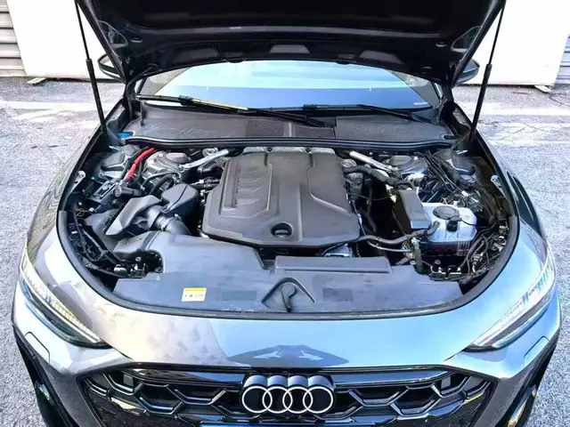 AUDI A5L QUATTRO 2025
