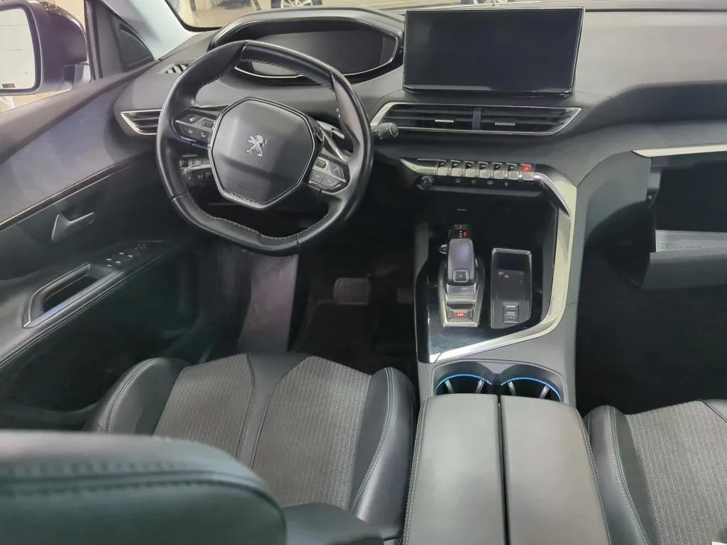 PEUGEOT 5008 ALLURE 2021