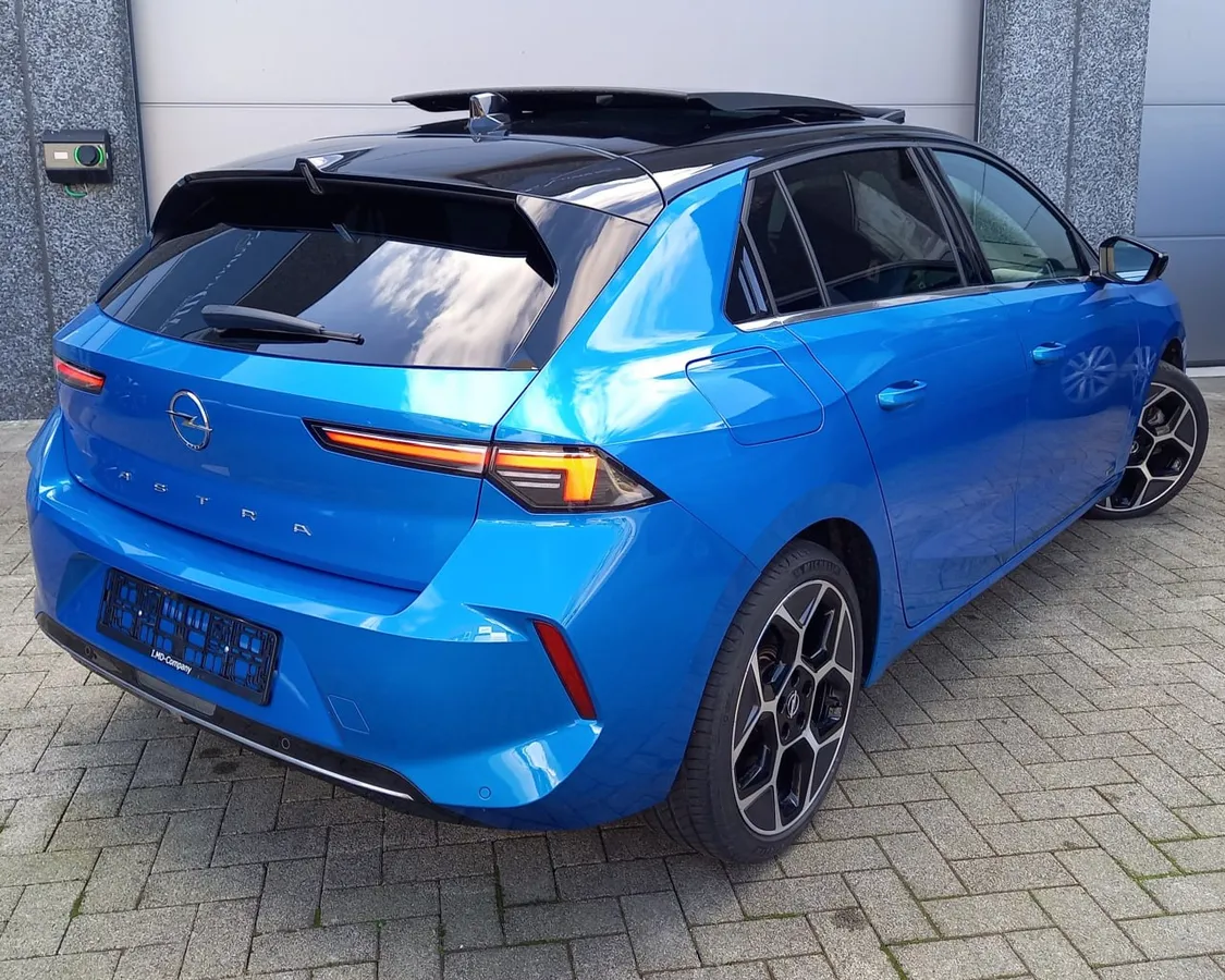 OPEL ASTRA 2022