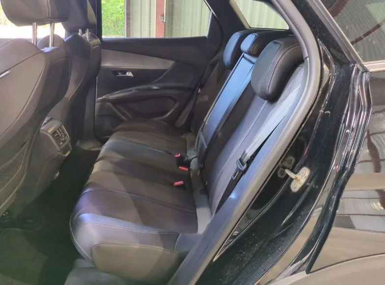 PEUGEOT 3008 GT 2023