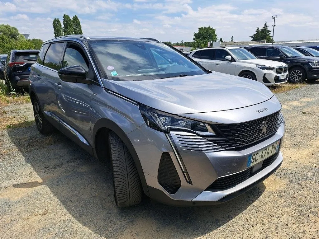 PEUGEOT 5008 GT 2021
