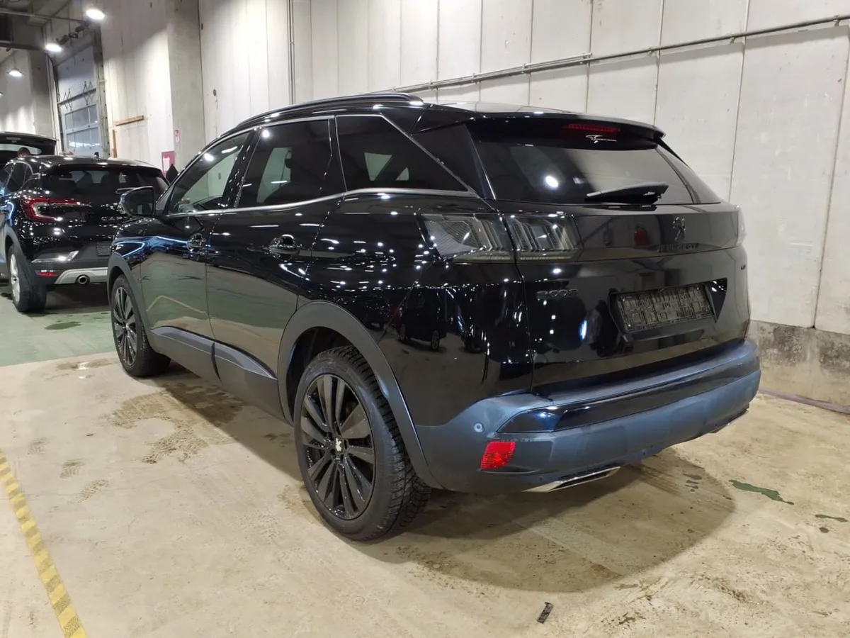 PEUGEOT 3008 GT BLACK PACK 2021