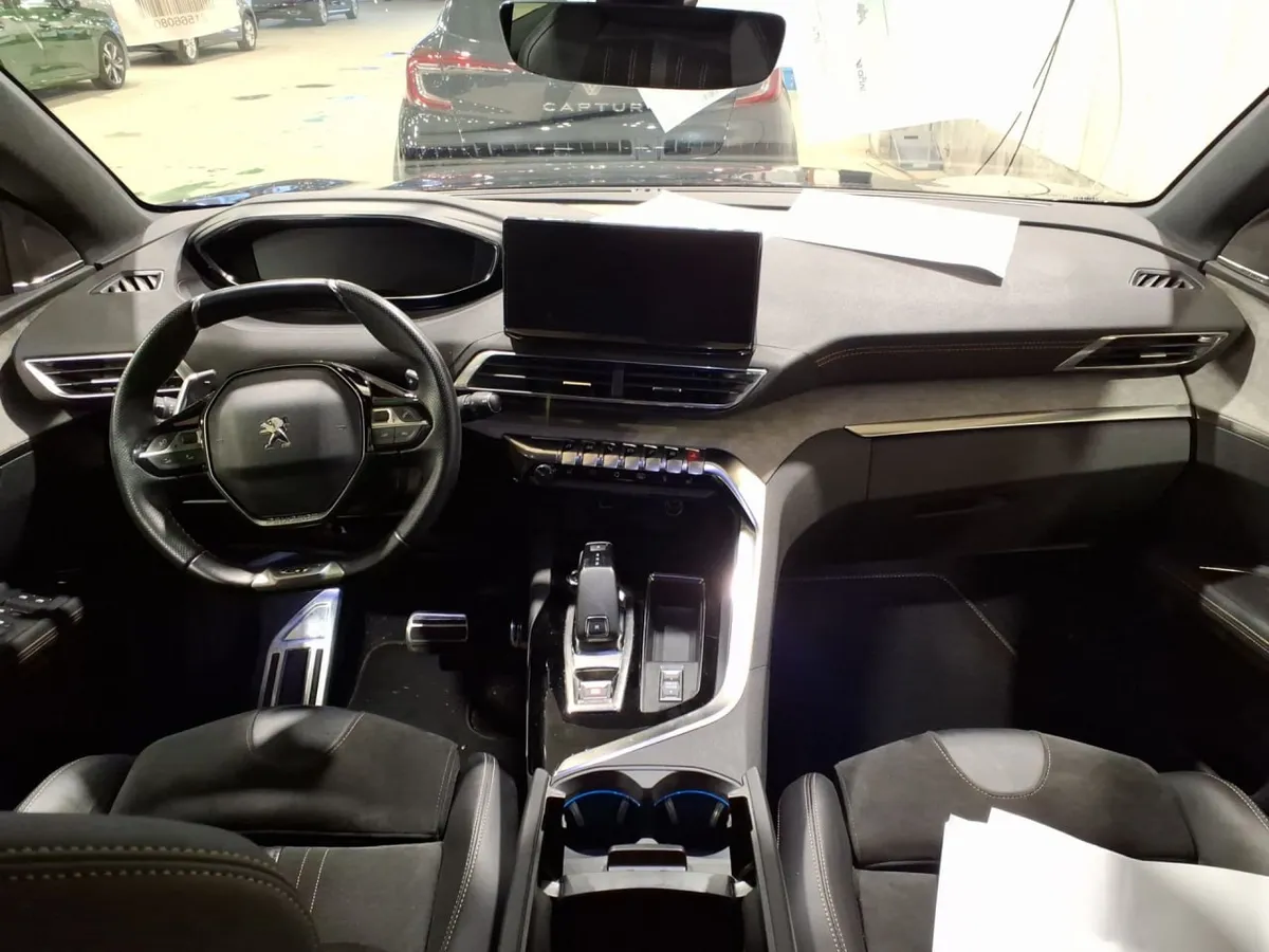 PEUGEOT 3008 GT BLACK PACK 2021