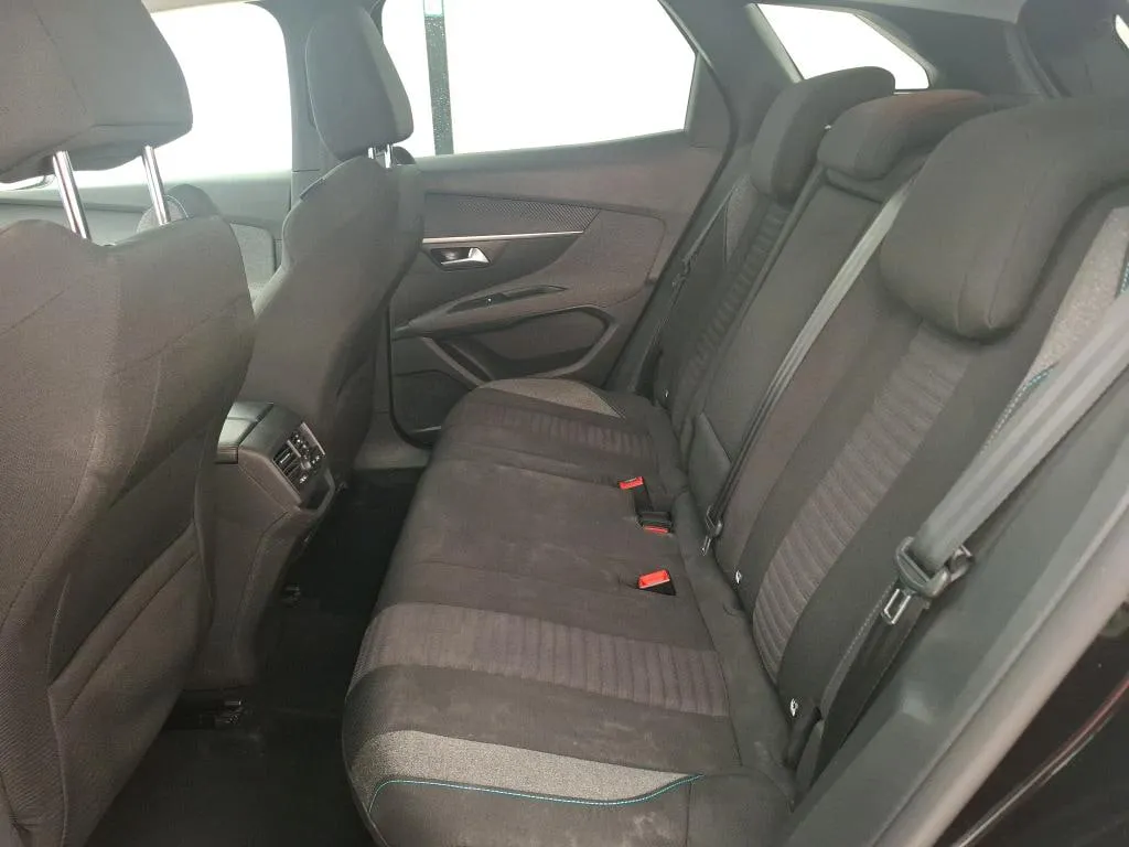PEUGEOT 3008 2022