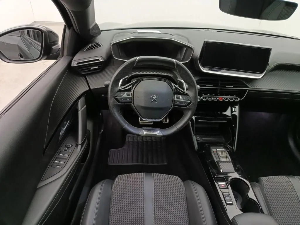 PEUGEOT 208 GT 2022