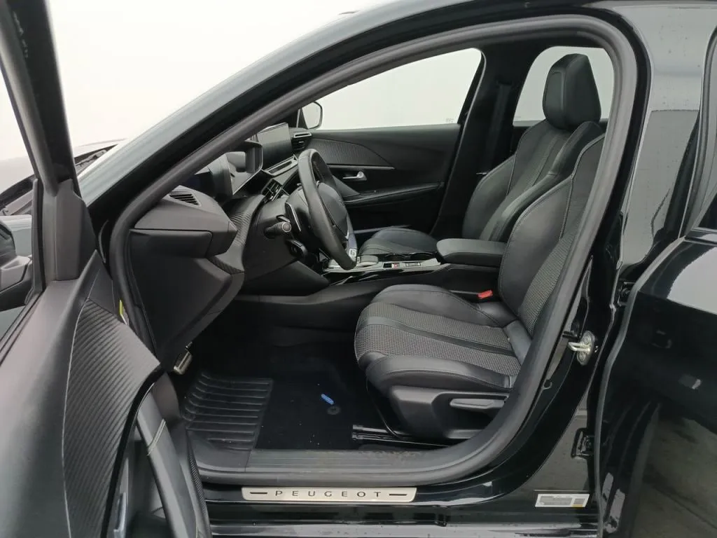 PEUGEOT 208 GT 2022