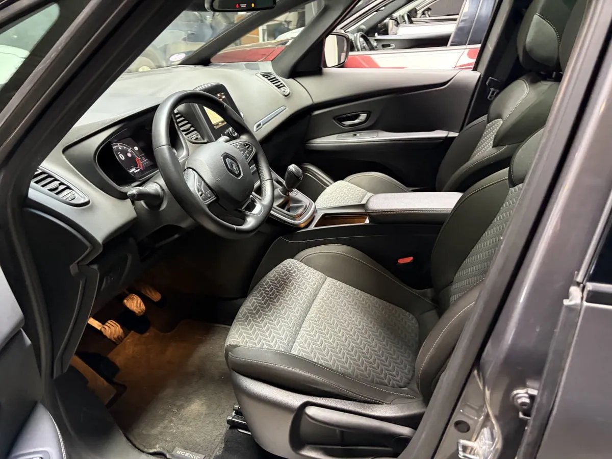 RENAULT SCENIC LIMITED 2021