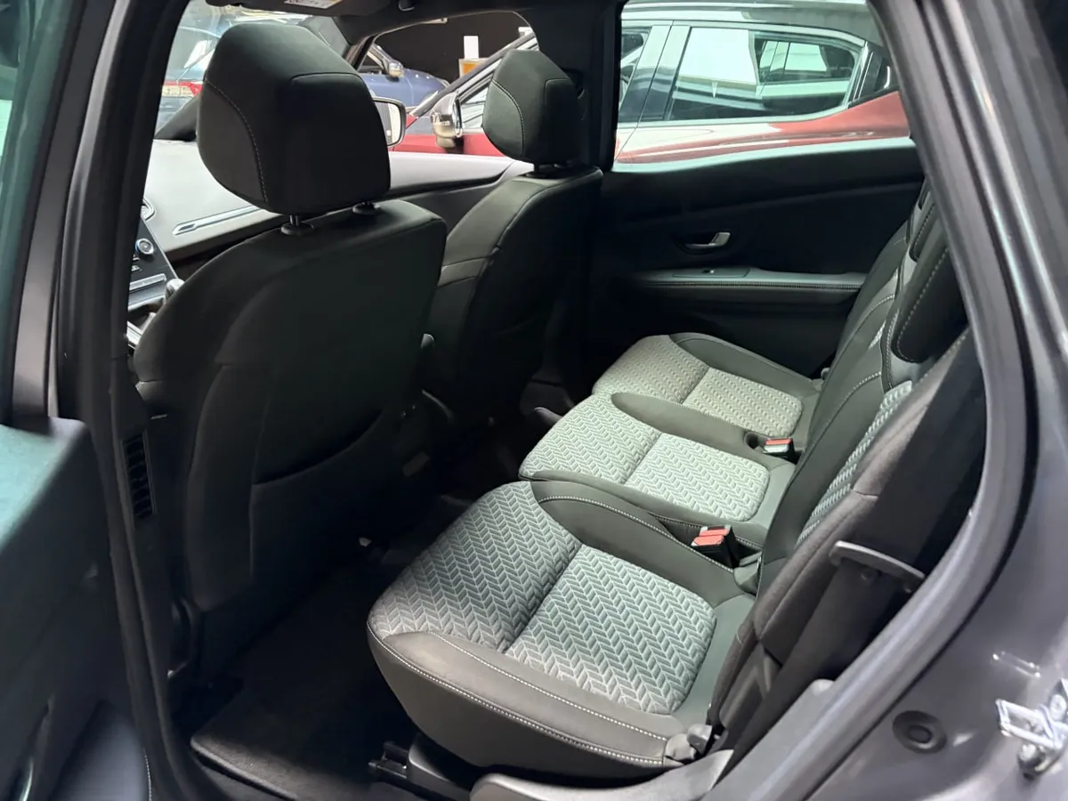 RENAULT SCENIC LIMITED 2021