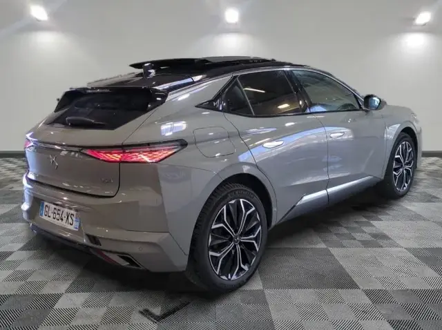 DS AUTOMOBILES DS RIVOLI DS 4 RIVOLI 2023