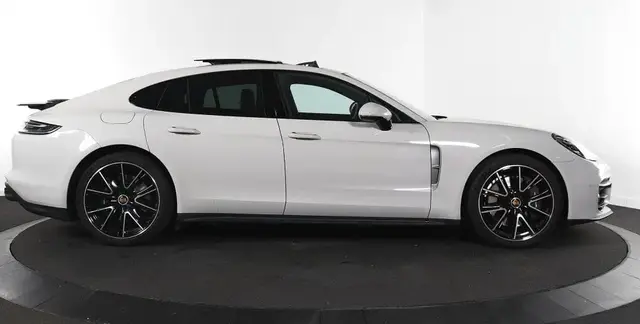 PORSCHE PANAMERA 4 PLATINUM 2022