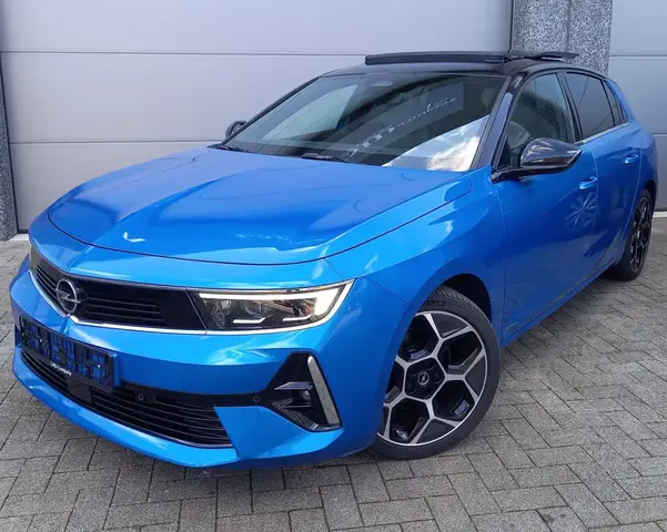 OPEL ASTRA 2022