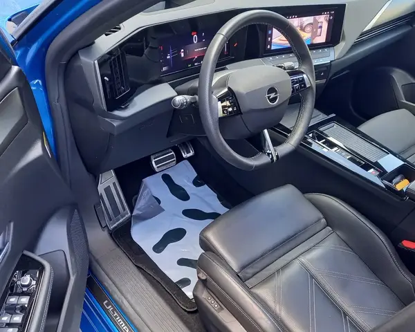 OPEL ASTRA 2022
