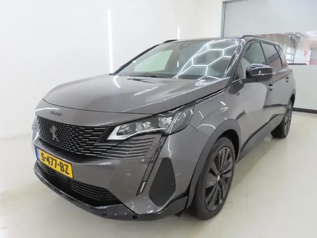 PEUGEOT 5008 GT BLACK PACK 2022