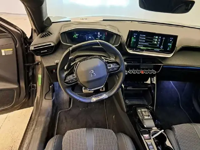 PEUGEOT 208 GT 2022