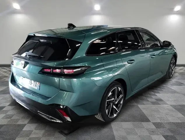 PEUGEOT 308 SW ALLURE 2023
