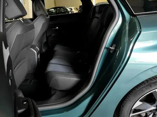 PEUGEOT 308 SW ALLURE 2023