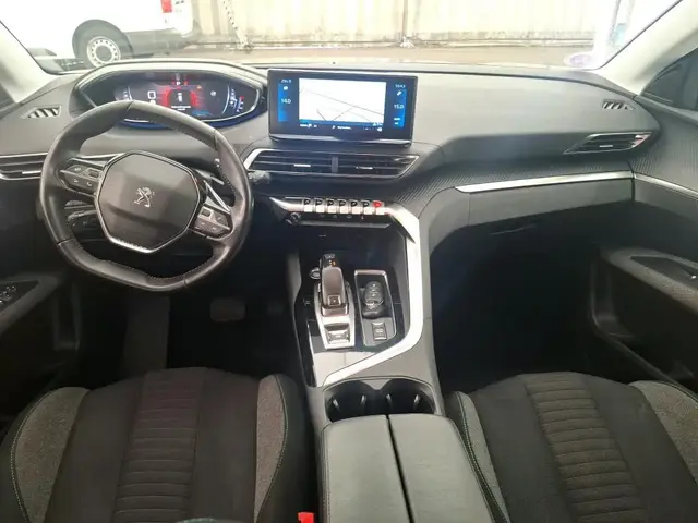 PEUGEOT 3008 2022