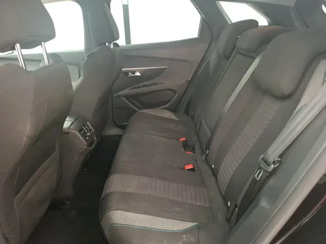 PEUGEOT 3008 2022