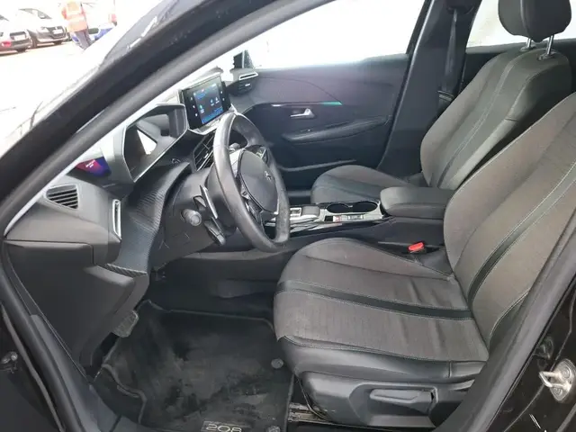 PEUGEOT 208 ALLURE 2022
