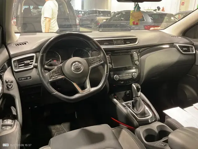 NISSAN QASHQAI 2021