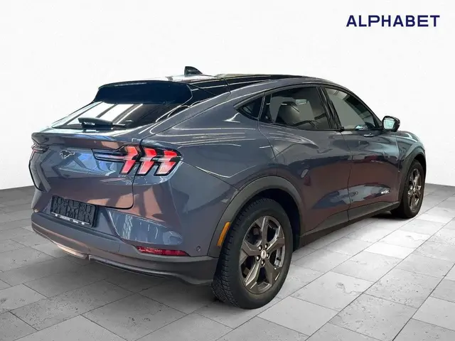 FORD MUSTANG MACH-E 2021