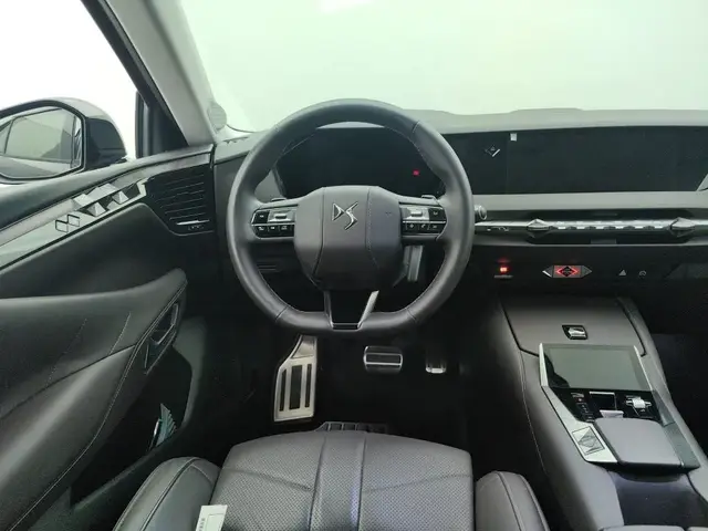 DS AUTOMOBILES DS CROSS RIVOLI DS 4 CROSS RIVOLI 2022