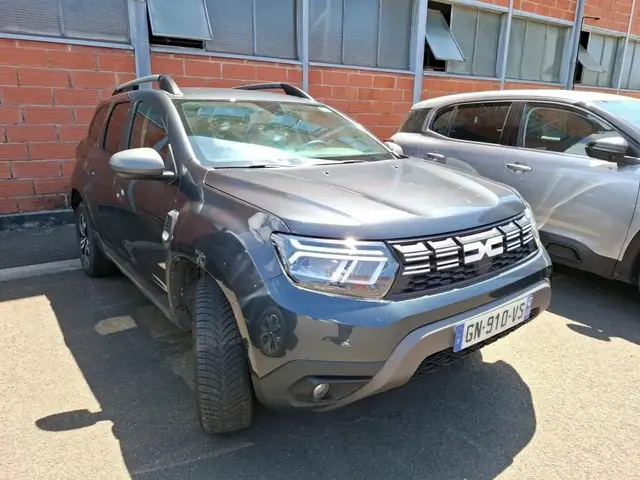 DACIA DUSTER 2023