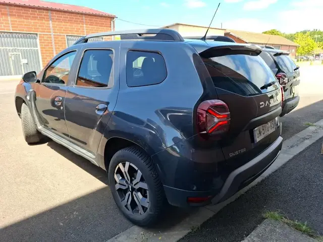 DACIA DUSTER 2023