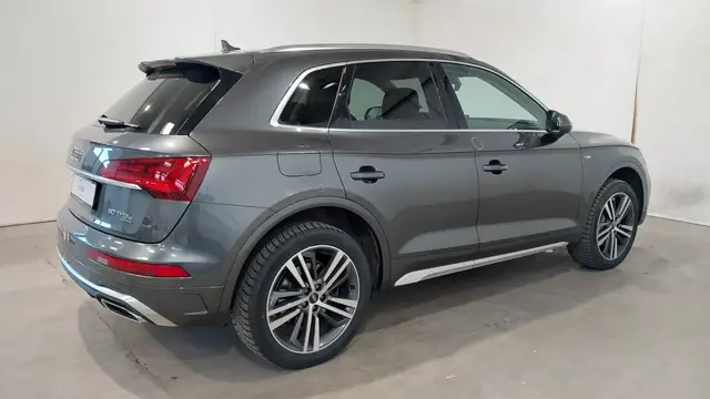 AUDI Q5 TFSIE Q5 50 TFSIE S 2021