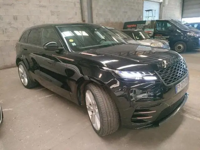 LAND ROVER VELAR R-DYNAMIC 2021