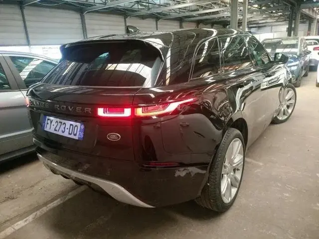 LAND ROVER VELAR R-DYNAMIC 2021