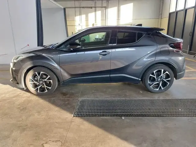 TOYOTA C-HR TREND 2020