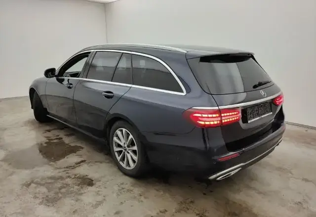 MERCEDES-BENZ E-KLASSE BREAK E 200D 2021