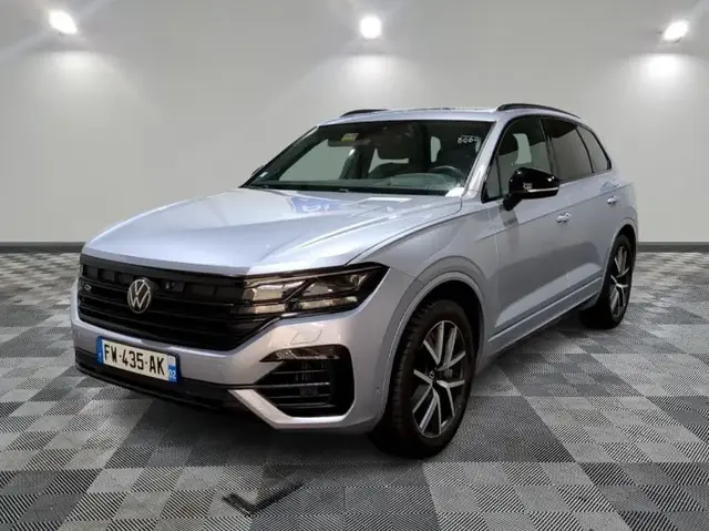 VOLKSWAGEN TOUAREG R 2020
