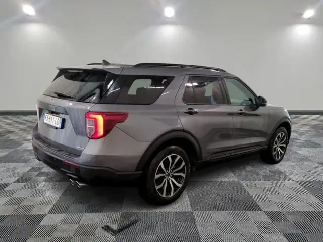 FORD EXPLORER ST-LINE 2021