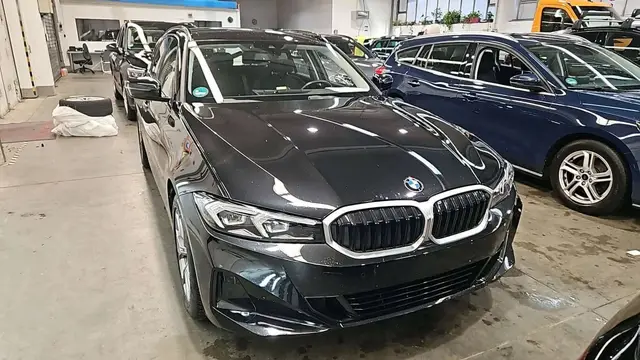 BMW 320D TOURING 2022