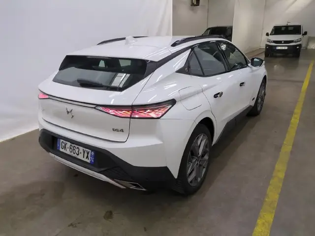 DS AUTOMOBILES DS TROCADERO DS 4 TROCADERO 2022