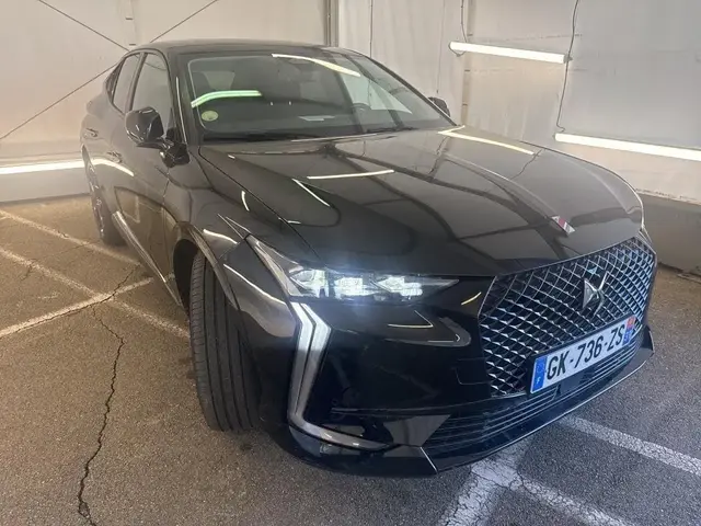 DS AUTOMOBIES DS 2022